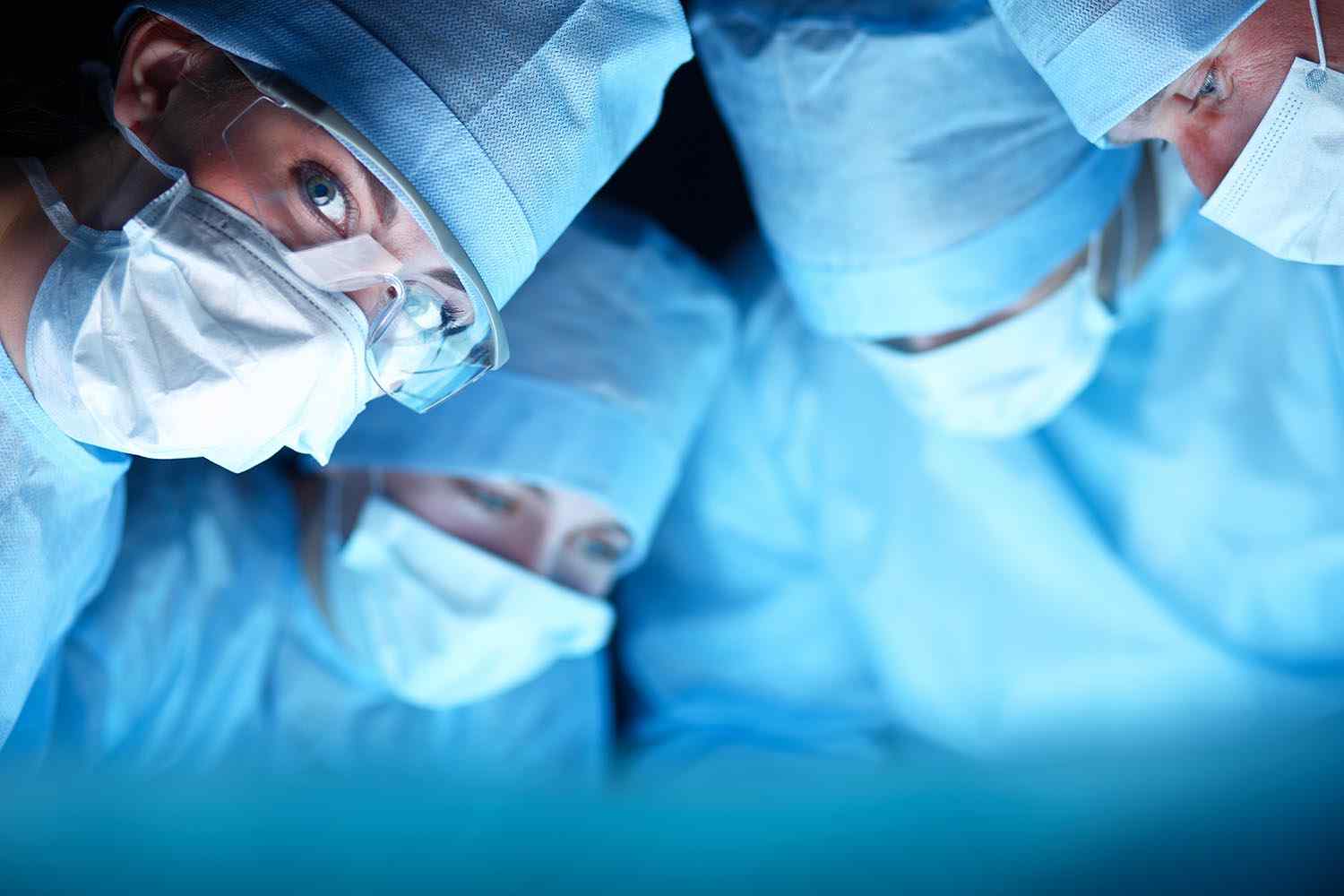 https://vivaanspecialityclinic.com/wp-content/uploads/2018/02/img-gallery-21.jpg